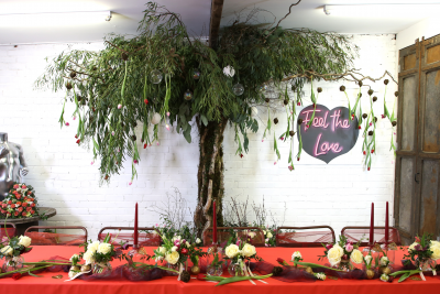 Evolve Flowers - Wedding Display Tree