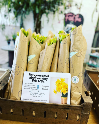 Evolve Flowers - Random Act of Kindness Day Flowers
